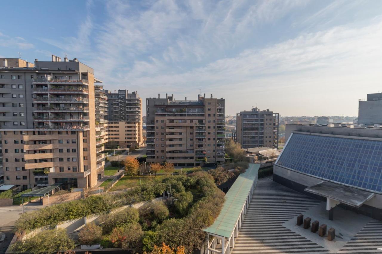 Splendida Terrazza Su Arcimboldi - Milano Bicocca Apartment ภายนอก รูปภาพ